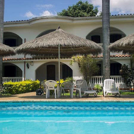 Hotel Bavaria Asuncion Extérieur photo