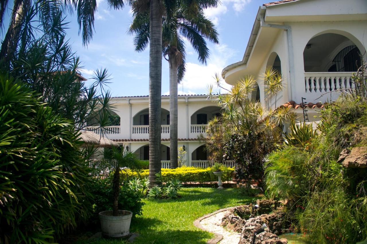 Hotel Bavaria Asuncion Extérieur photo